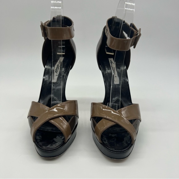 Brian Atwood Peep Toe Platform Heels Brown Patent Leather Sz 8 Sexy - Picture 4 of 13